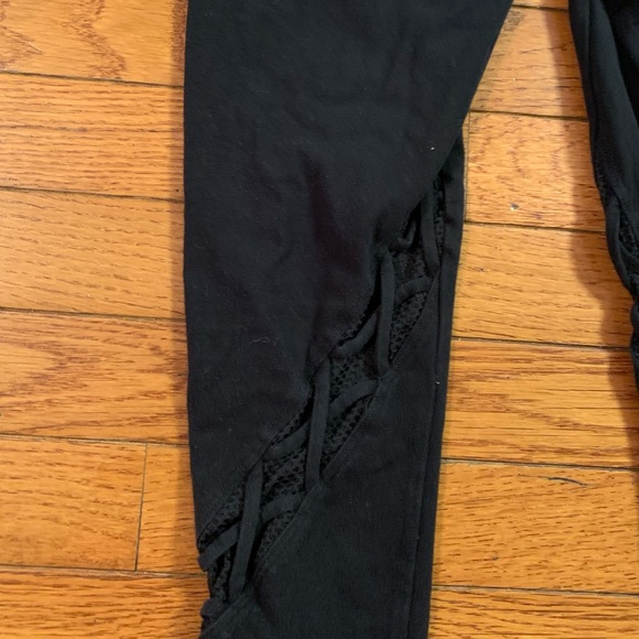 Perfect yoga leggings - Picture 8 of 8